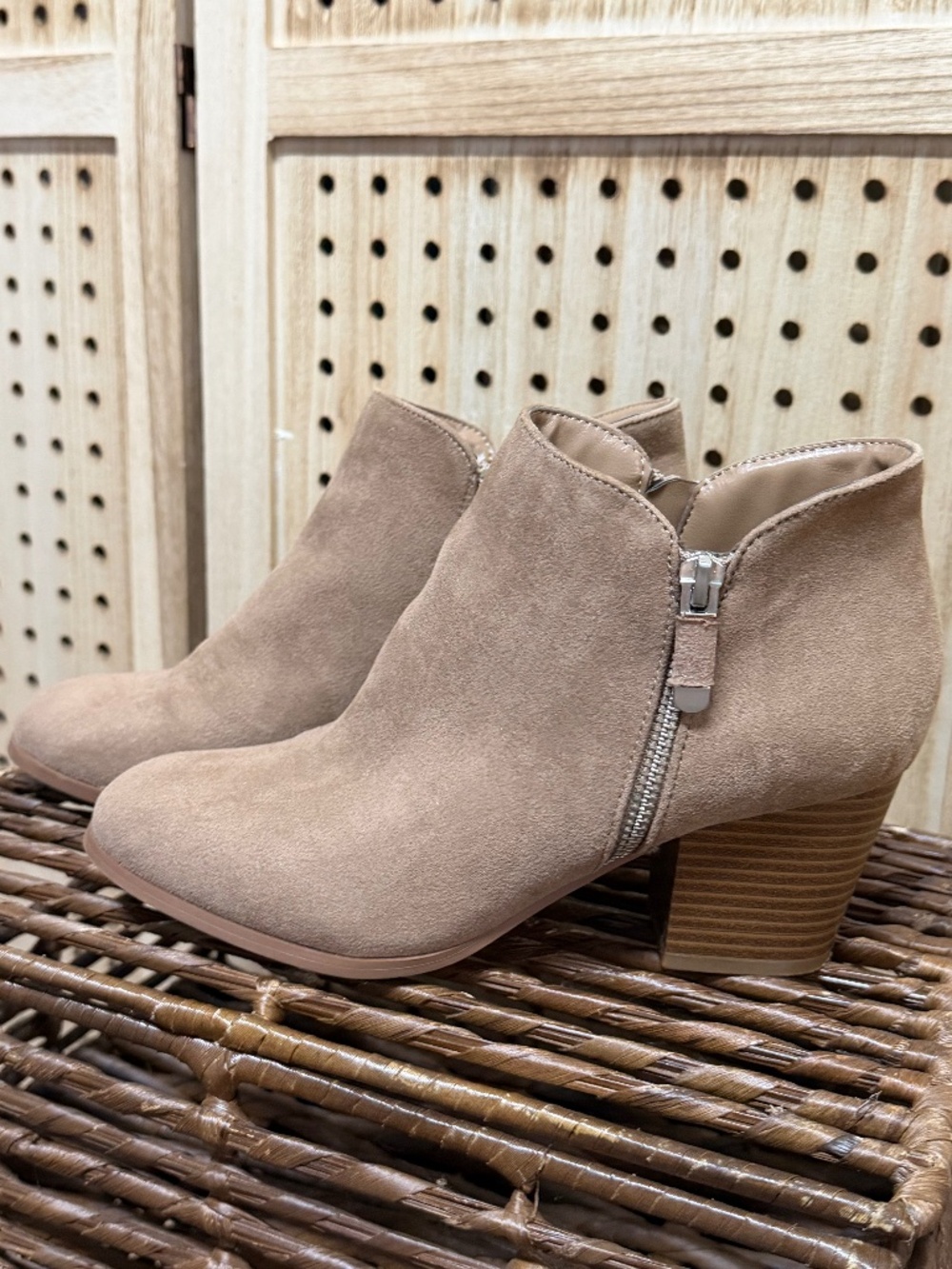 Style & Co Taupe Faux Suede Double Zip Ankle Booties Size 7.5